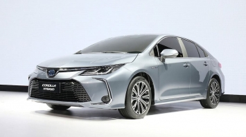 Giá xe Toyota Corola Altis 2021 giảm giá cực gắt quyết ‘lấn át’ Honda Civic: Cơ hội mua xe siêu hời ảnh 3