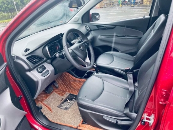 Bất ngờ vì giá rao bán của chiếc VinFast Fadil: Rẻ nhất 345 triệu, trang bị chuẩn ‘vua hatchback' ảnh 3