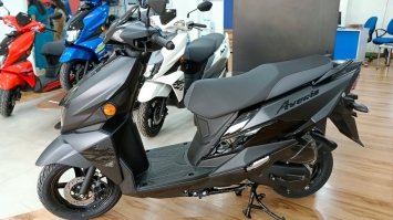 Mẫu xe tay ga giá 26 triệu tự tin so kè Honda Air Blade 125 ở Việt Nam với trang bị 'đỉnh của chóp' ảnh 1