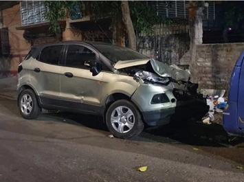 Ford EcoSport gặp tai nạn