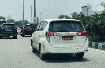 Toyota Innova CNG
