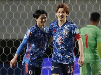 ĐT Việt Nam toàn thua ở VL World Cup, trò cưng HLV Park vẫn gây sốt khi vượt mặt 'siêu sao châu Âu'