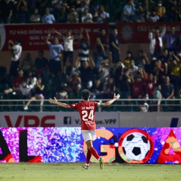 Hít khói HAGL, 'Bruno Fernandes Việt Nam' vẫn khẳng định đội nhà là số 1 tại V.League