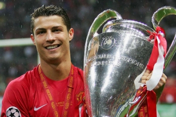 Juventus mất suất dự Champions League, Ronaldo có động thái bất ngờ về việc trở lại Man Utd