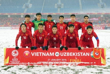 'Người hùng Thường Châu' báo tin vui, ĐT Việt Nam có hàng thủ tối ưu trước ngày chạm trán Trung Quốc