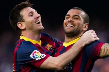 dani-alves-messi