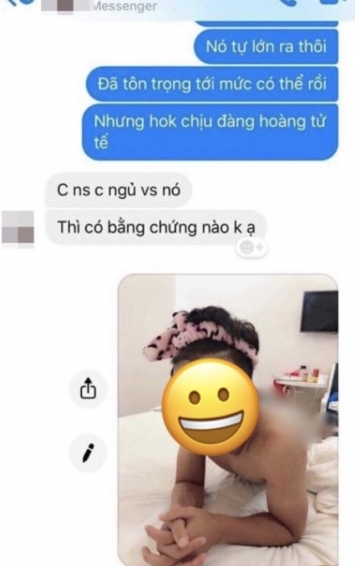 CĐM xôn xao vì hot boy U23 Việt Nam lộ ảnh nóng