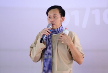 hoai-linh-4
