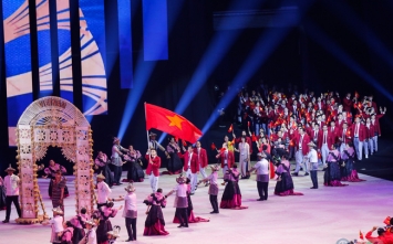 Đội tuyển Việt Nam được ưu tiên đặc biệt ở lễ khai mạc Olympic Tokyo 2021, bất ngờ 2 VĐV dẫn đoàn