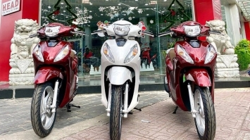 Giá xe Honda Vision bất ngờ biến động tại đại lý, khách Việt đổ xô mua xe hậu giãn cách
