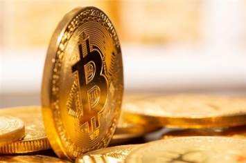 Giá Bitcoin hôm nay 11/11: Bitcoin lao dốc, thị trường rực lửa