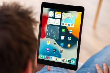 iPad 9 giảm giá 'sập sàn' thách thức máy tính bảng Android 'giá rẻ'