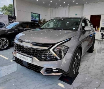 Kia Sportage 2022 lộ giá bán dự kiến tại thị trường Việt, Hyundai Tucson lo sợ 'thất sủng'