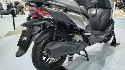 Tin xe hot 13/11: ‘Khắc tinh của Honda SH’ ra mắt với thiết kế hầm hố, trang bị tối tân, giá hấp dẫn