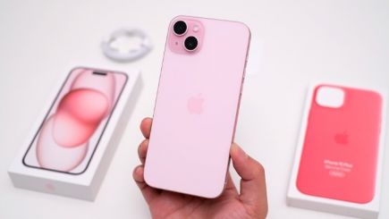 Chốt 2 mẫu iPhone này tặng bạn gái 14/2, xứng đáng là 'Tinh hoa hội tự Phụ nữ Gất Yêu'