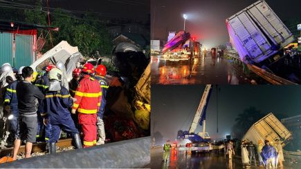 Thêm góc cam khác vụ tàu hỏa húc văng xe tải 100m ở Hà Nội, có người ra báo hiệu nhưng không kịp