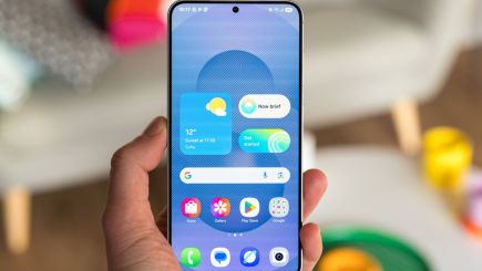 Galaxy S25 Plus giảm sâu như tặng tới 8 triệu đồng, trang bị cực gắt AI xịn ăn đứt iPhone 17 Pro Max
