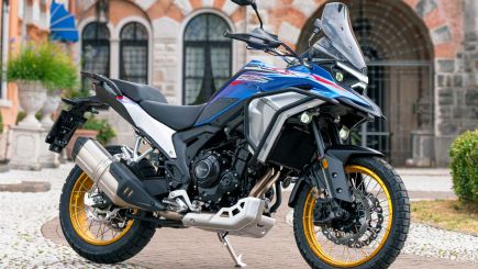 Tin xe hot 13/10: Ra mắt ‘vua côn tay’ mới xịn hơn Honda Winner R và Yamaha Exciter, giá cực hấp dẫn