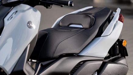 Yamaha chính thức ra mắt ‘vua xe ga’ mới 'khắc chế' Honda SH: Trang bị át vía Air Blade, giá dễ mua