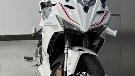 Tin xe 17/6: Ra mắt ‘chiến binh côn tay’ mới giá 58 triệu đồng, chất hơn Yamaha Exciter và Winner X