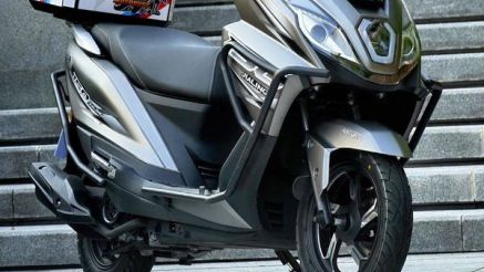 Tin xe 4/12: ‘Khắc tinh’ của Honda Air Blade ra mắt với trang bị ‘ăn đứt’ SH Mode, giá 26 triệu đồng