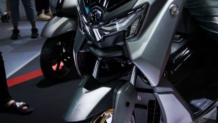 Yamaha chính thức ra mắt ‘vua xe ga’ 155cc mới khắc chế Honda Air Blade: Có màn TFT cực đẹp, giá mềm