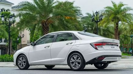 Khắc chế Toyota Vios và Honda City, Hyundai Accent giảm giá lăn bánh ‘rẻ như cho’ giữa tháng 12/2025