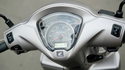 Tin xe trưa 15/12: ‘Tiểu SH’ Honda Vision 2026 mới đẹp mê ly ra mắt tại Việt Nam với giá cực rẻ