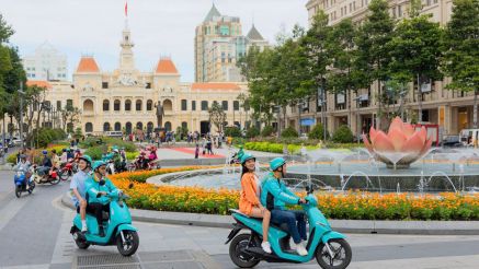 VinFast hợp tác CEP hỗ trợ tài xế xe ôm tại TP.HCM mua xe máy điện trả góp lãi suất 0%