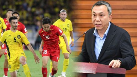Điểm tin BĐVN 1/1: VFF phạt nặng 13 cầu thủ Việt Nam; Malaysia thừa nhận sự thật phũ phàng