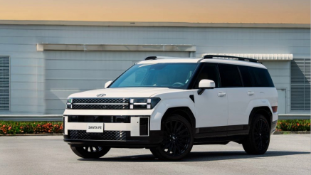 Hyundai Santa Fe 2026 ra mắt: Nâng cấp mạnh an toàn, công nghệ dày đặc, giá chưa đến 740 triệu đồng