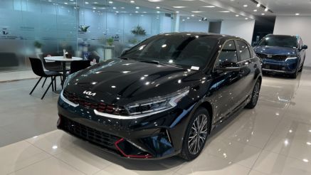 Cập nhật giá xe Kia K3 lăn bánh giữa tháng 1/2026: ‘Nghiền ép’ hoàn toàn Mazda3 và Hyundai Elantra