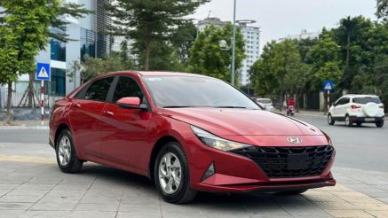 Quyết ‘trấn áp’ Mazda3 và Kia K3, Hyundai Elantra giảm giá lăn bánh xuống cực rẻ giữa tháng 1/2026