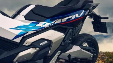 Tin xe hot 10/2: Mẫu xe ga ‘xịn’ nhất của Honda chính thức ra mắt với giá mềm, trang bị át vía cả SH