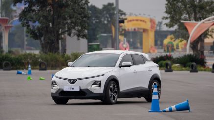 PGS TS Đàm Hoàng Phúc: ‘Khoảng cách về độ bền xe điện so với xe xăng sẽ ngày càng mở rộng hơn’