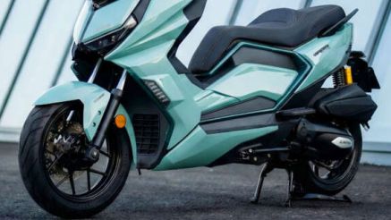 ‘Vua xe ga’ 244cc mới chính thức ra mắt: Giá ngang ngửa Honda SH 160i nhưng trang bị thì vượt trội