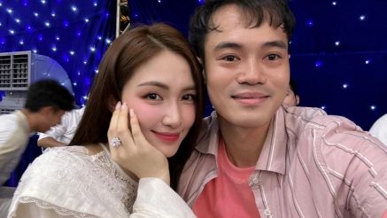 Đoàn Văn Hậu tích cực đẩy thuyền, Hòa Minzy nói 1 câu khiến Văn Toàn 'nghĩ quẩn'