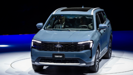 Điểm tin ô tô 8/3: Nissan Almera 2026 ra mắt, Elantra lộ nội thất mới, giá xe Ford tháng 3 mới nhất