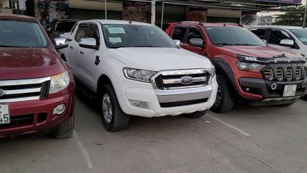 Bán tải rao bán 'rẻ như rau' tại Hà Nội: Người dùng lo mất giá vì lệnh cấm giờ cao điểm