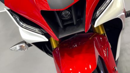 Yamaha chính thức ra mắt ‘vua côn tay’ 150cc mới thể thao nhất phân khúc: Có ABS 2 kênh, giá hấp dẫn