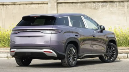 Điểm tin ô tô 28/3: SUV điện giá rẻ BYD sạc 9 phút chạy 700 km, Toyota Hilux 2026 có bản thuần điện