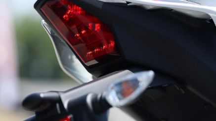 Yamaha chính thức ra mắt ‘vua côn tay’ 155cc mới giá 85 triệu đồng: Khắc chế cứng loạt xe của Honda