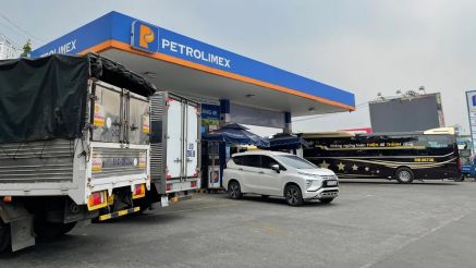 Bộ Công Thương báo tin cực vui về xăng dầu, dân Việt yên tâm đổ đầy bình trong cả tháng 4/2026
