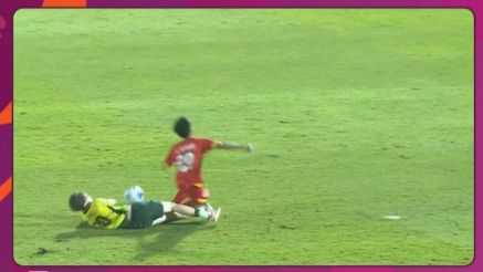 Lý do U17 Việt Nam bị từ chối quả penalty ở trận gặp U17 Australia