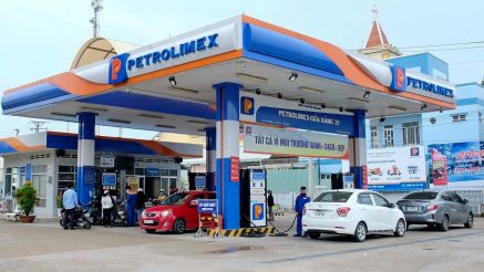 Giá xăng dầu chiều nay 24/4: Dầu diesel ‘thủng đáy’, xăng RON 92 và RON 95 ‘cắm đầu’, bảng giá ‘đầy bình’ ô tô Hyundai