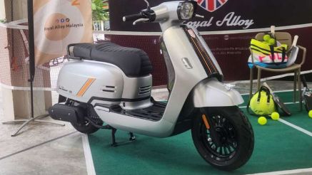 Tin xe hot 28/4: ‘Vua xe ga’ mới chính thức ra mắt giá chỉ từ 56,3 triệu đồng, trang bị như Honda SH