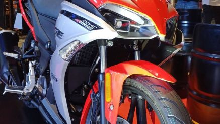 ‘Vua côn tay’ 150cc mới chính thức về đại lý giá 46 triệu đồng: Xé vé Honda Winner R và Exciter 155