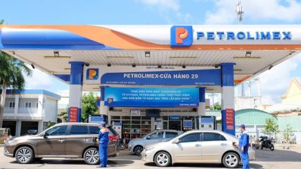 Giá xăng dầu hôm nay 16/5: Xăng RON 95 xuống gần mốc 20.000 đồng/lít, dầu diesel 'bán như cho', giá đầy bình ô tô Honda