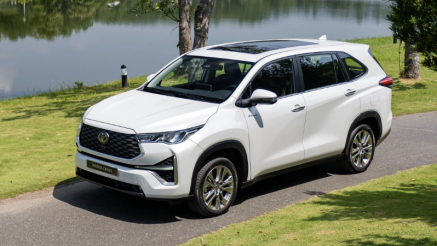 Toyota Innova Cross ‘vượt mặt’ XL7, Corolla Cross: ‘Xứng danh’ xe hybrid số 1 Việt Nam tháng 4/2026