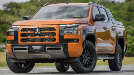 Điểm tin ô tô 27/5: Bán tải Mitsubishi Triton giảm sâu ‘đấu’ Ranger, Hyundai Elantra bản mới lộ diện